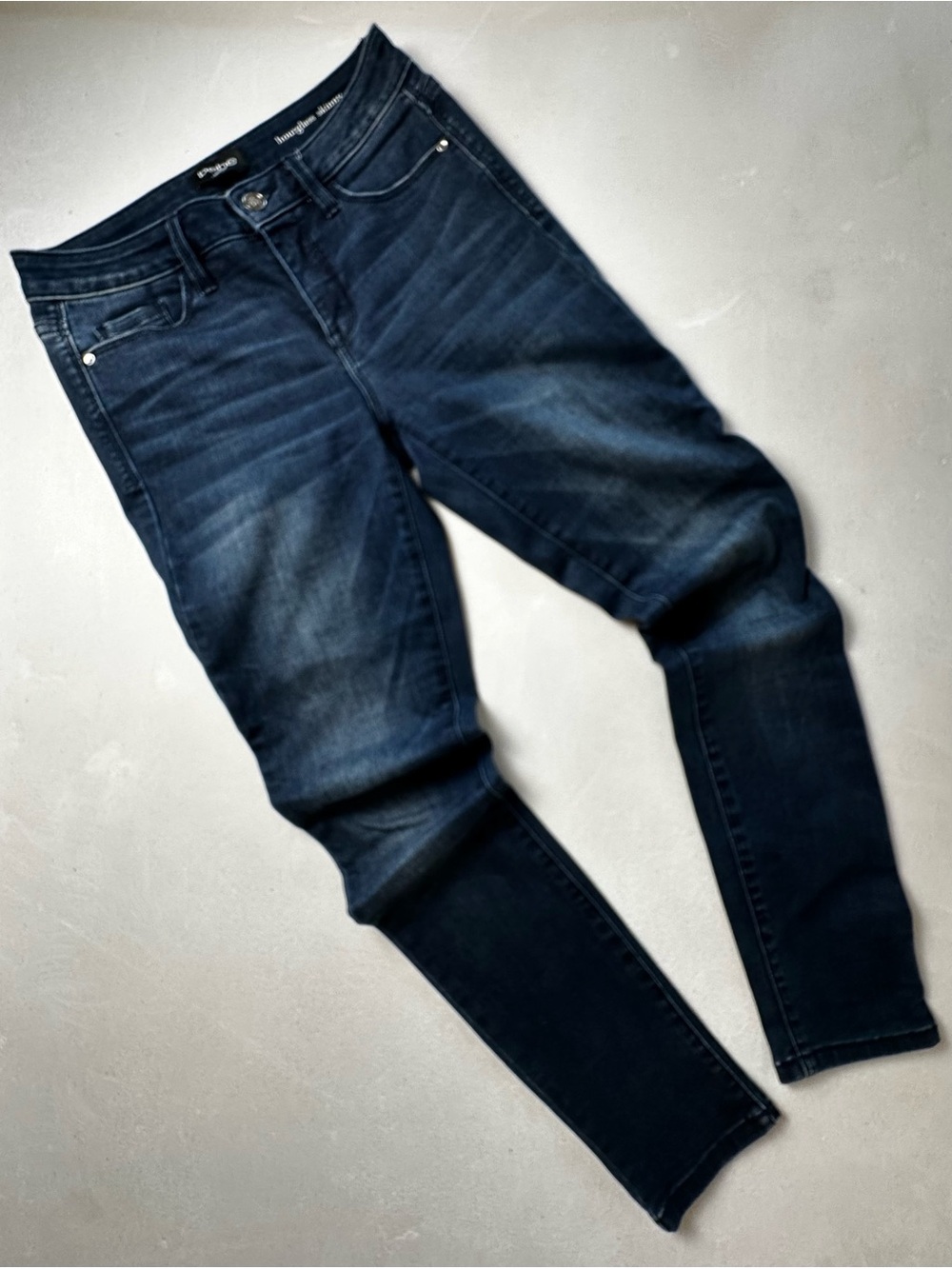 Authentic bebe Hourglass Skinny Jeans in Indigo Blue